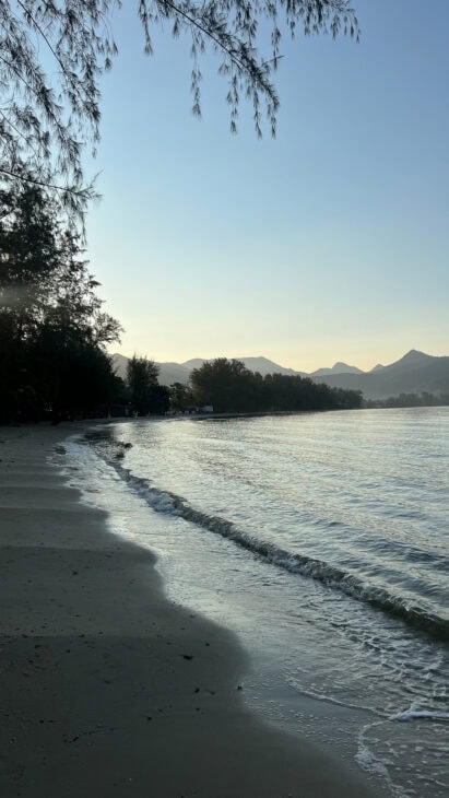 Chai Chet Beach Koh Chang