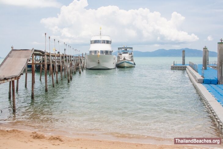 Bo Phut Beach: The Best of Both Worlds on Samui