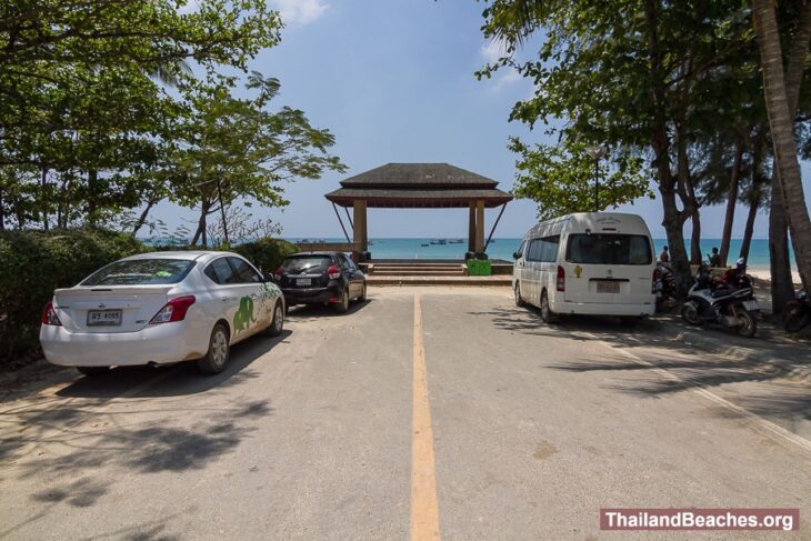 Klong Muang main entrance