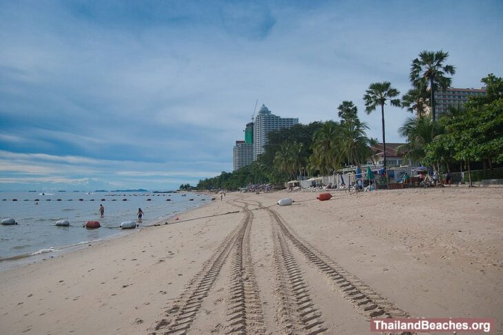 Wong Amat Beach: The Premier Beach of North Pattaya