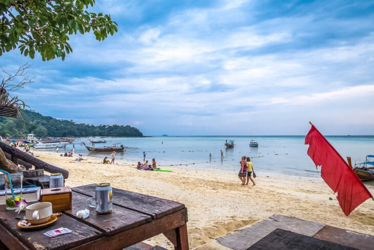 Thon Sai Beach – The Main Beach of Phi Phi Don Island